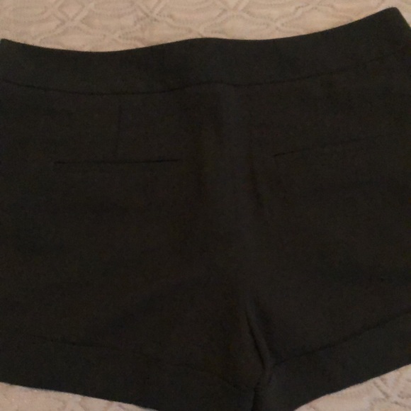 Black Express shorts size 2 - Picture 3 of 3